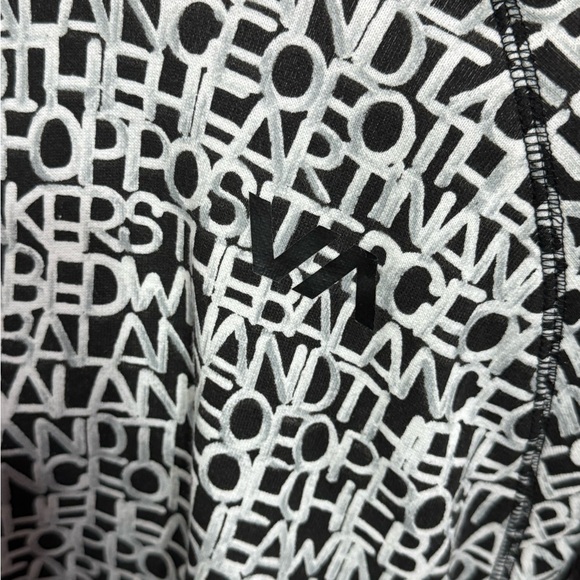 RVCA BALANCE OF OPPOSITES HOODIE NWT MENS SMALL - Picture 2 of 3